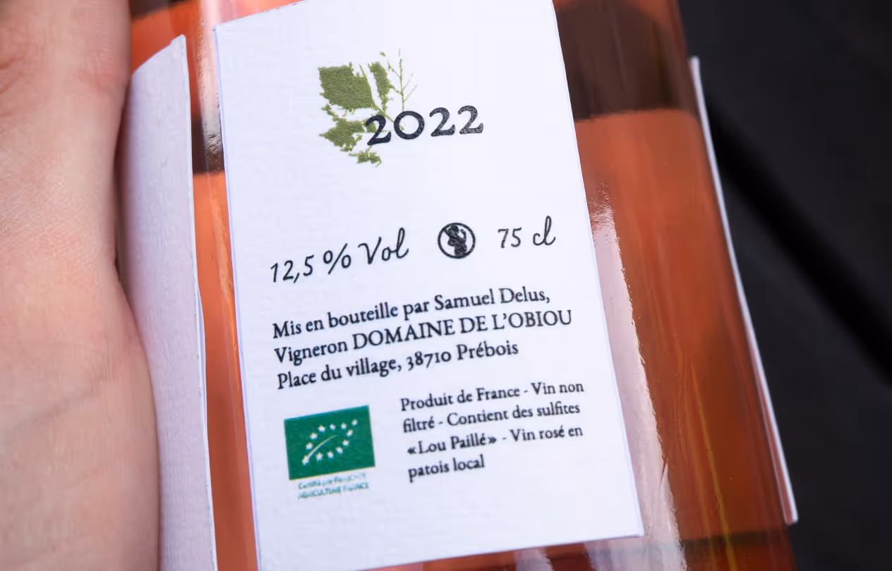 Zoom sur étiquette, description de la bouteille Lou Paillé